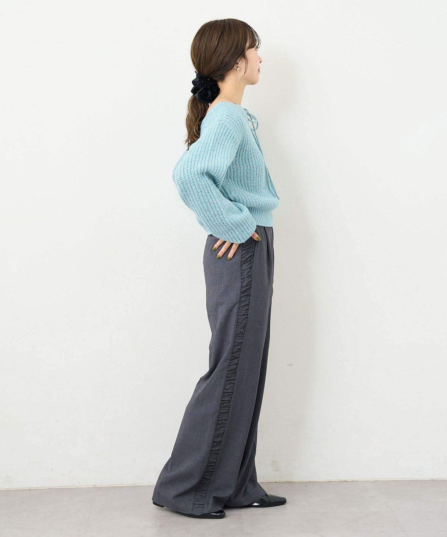 【前後兩穿】B 閃粉後開衩套頭衫