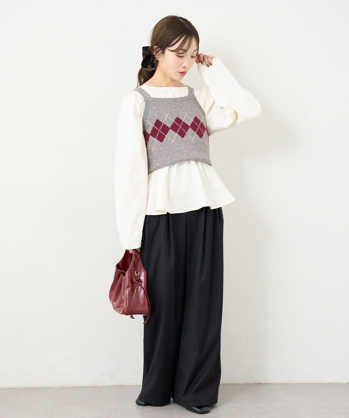 B 菱格吊帶套裝開衫