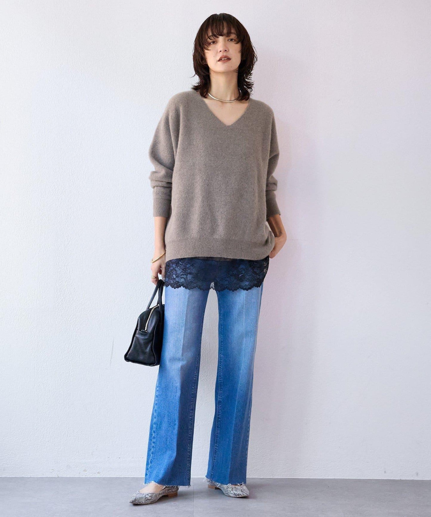 【舒適穿著感】中線壓褶牛仔褲