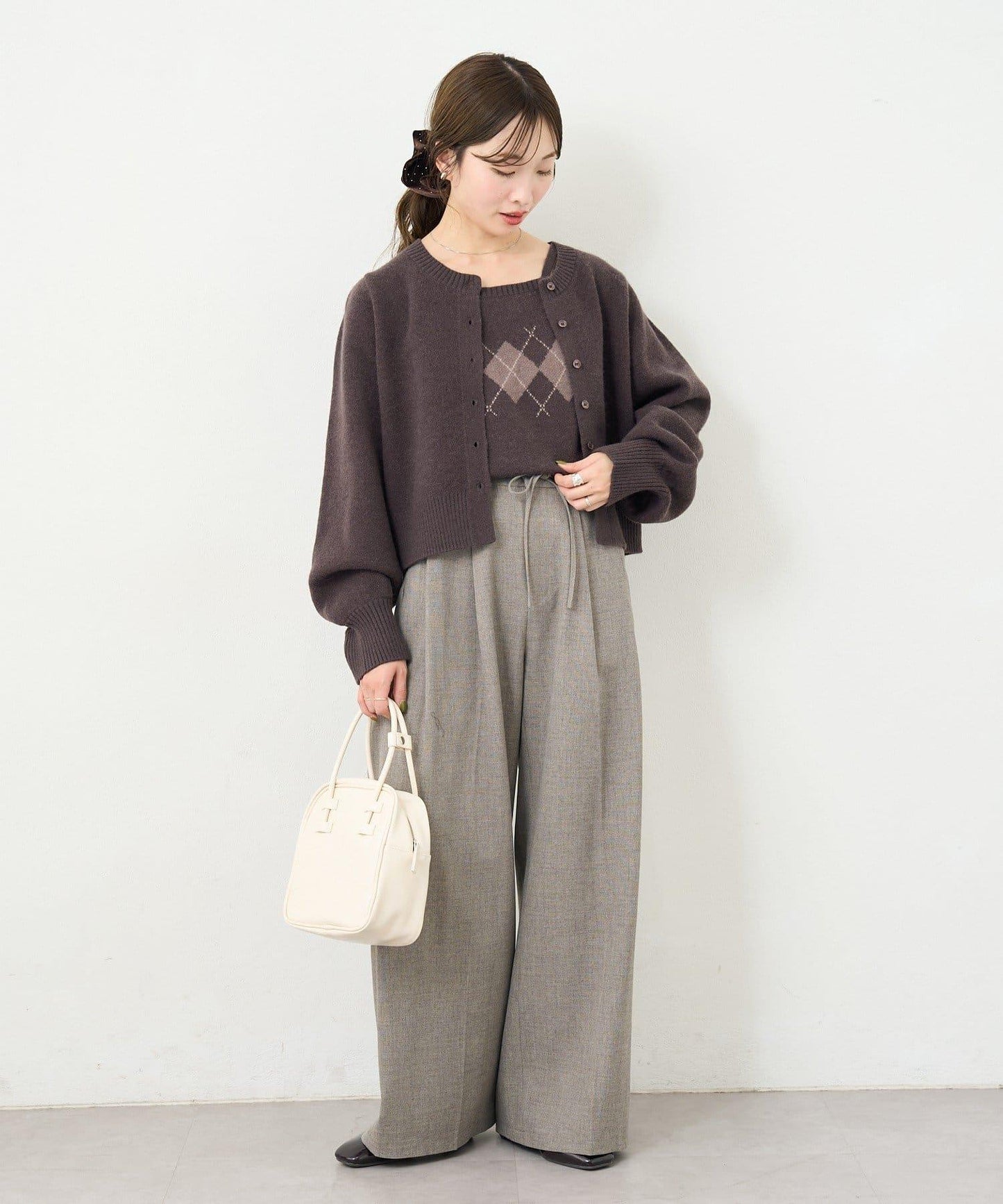 B 菱格吊帶套裝開衫