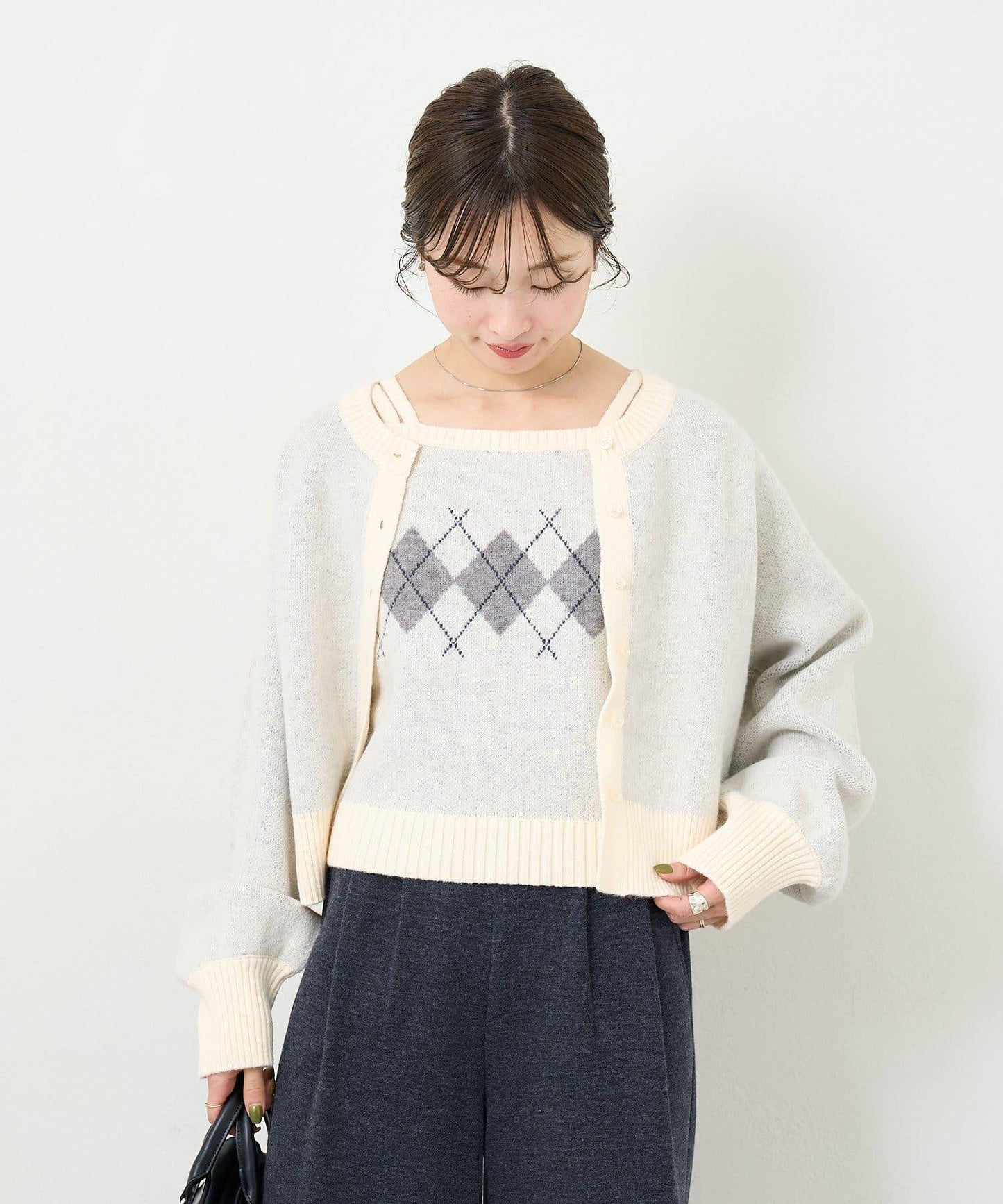 B 菱格吊帶套裝開衫