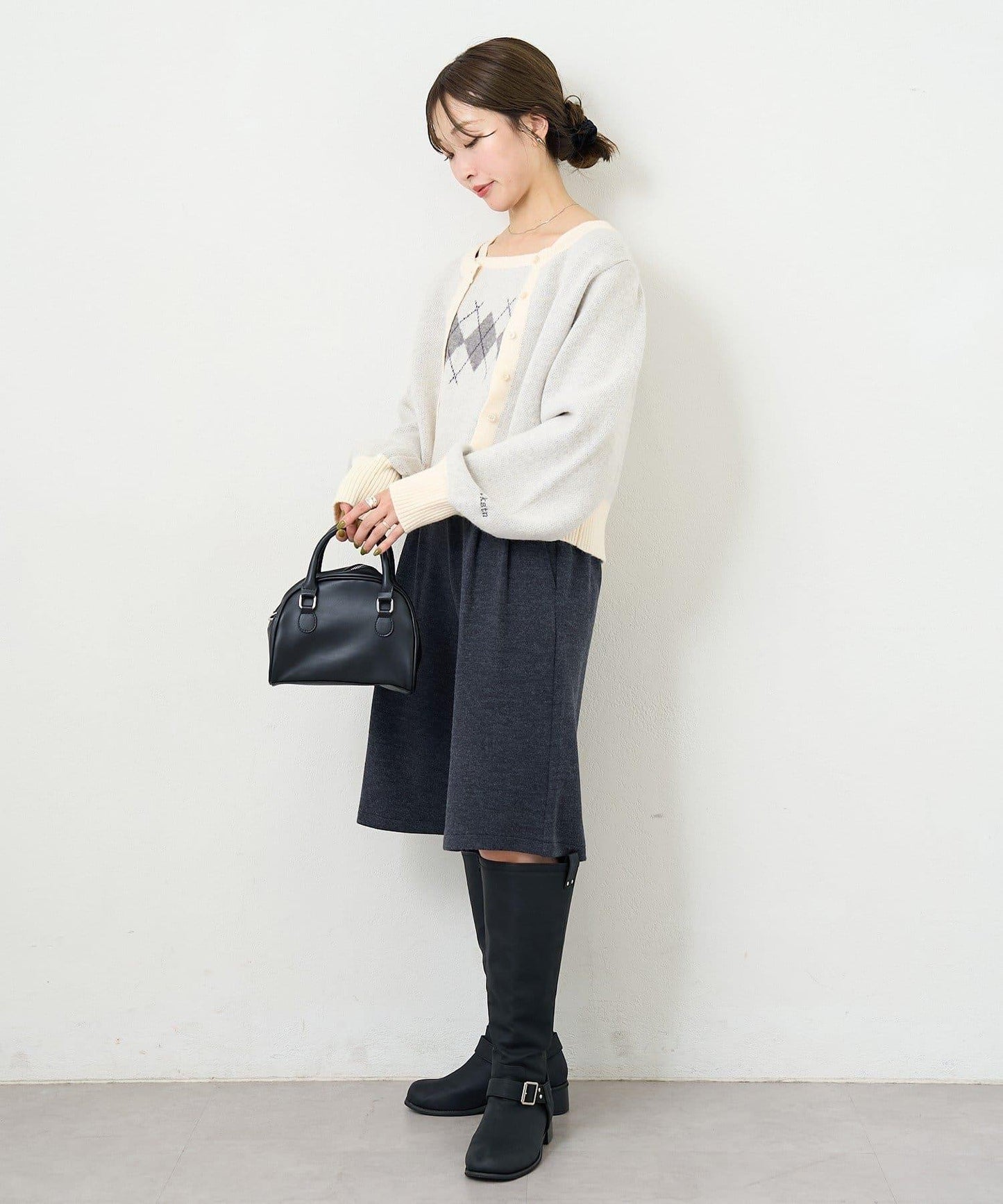 B 菱格吊帶套裝開衫