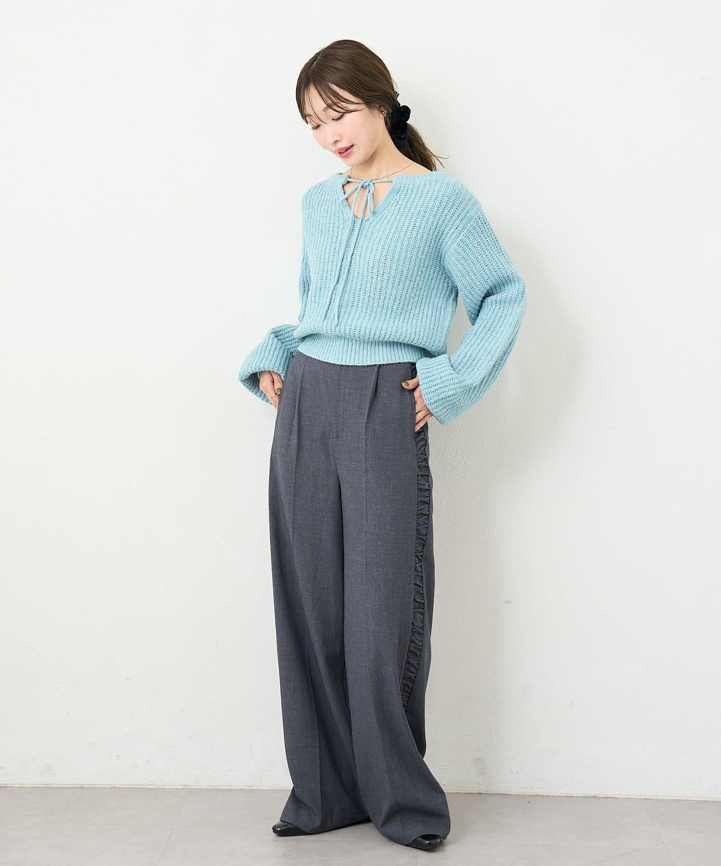 【前後兩穿】B 閃粉後開衩套頭衫