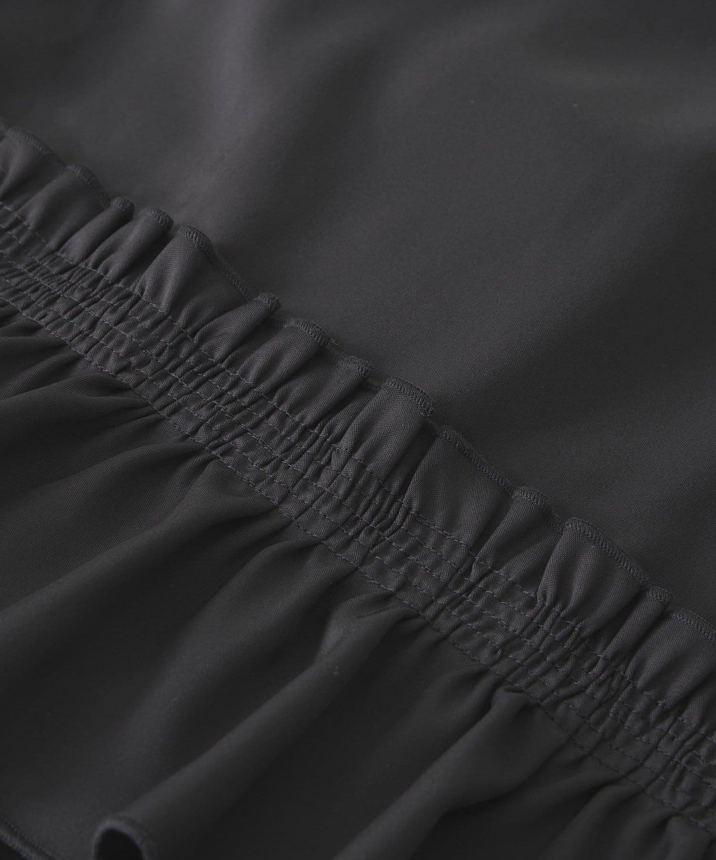 【顯身材◎】荷葉邊修身裙