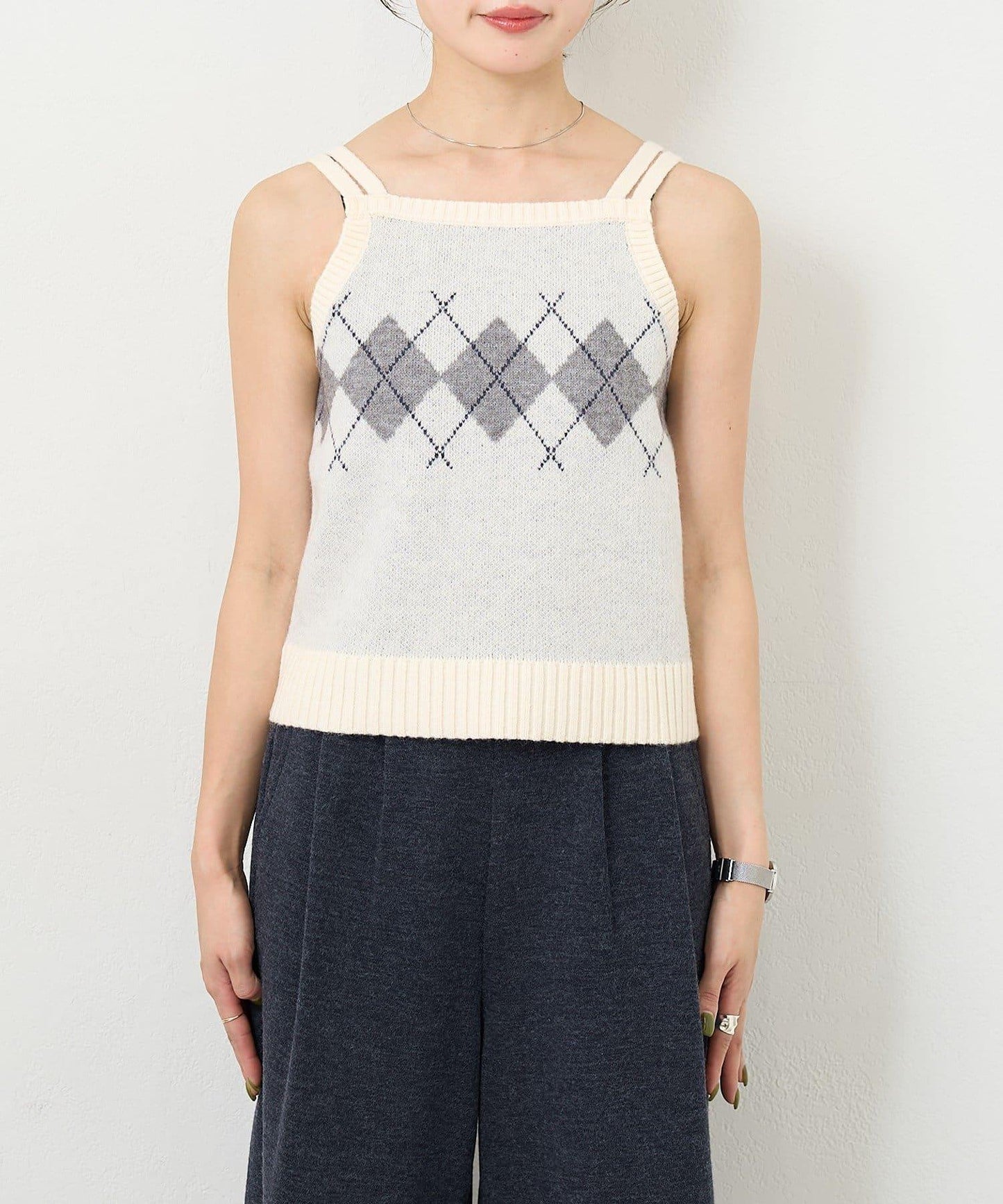 B 菱格吊帶套裝開衫