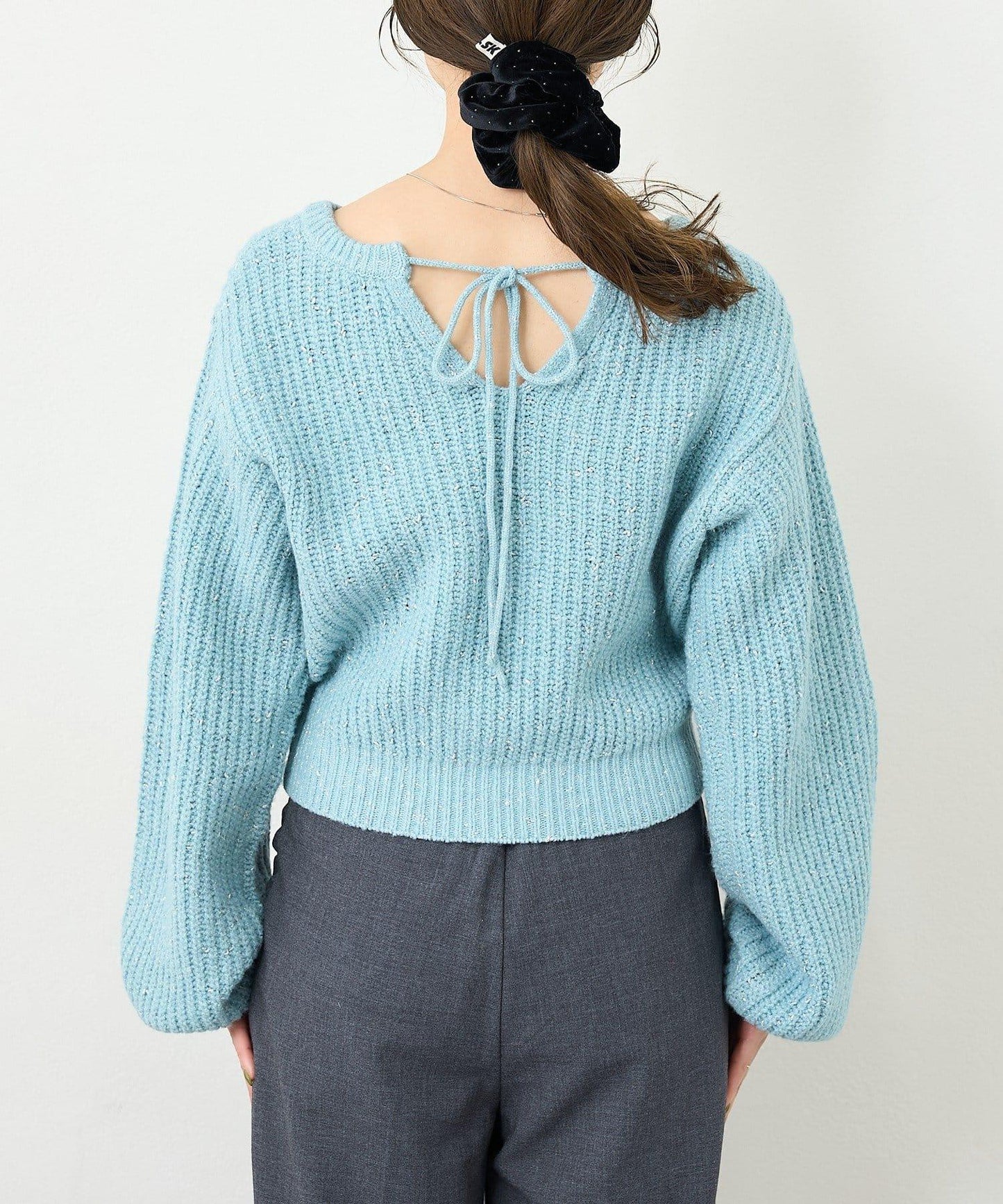 【前後兩穿】B 閃粉後開衩套頭衫