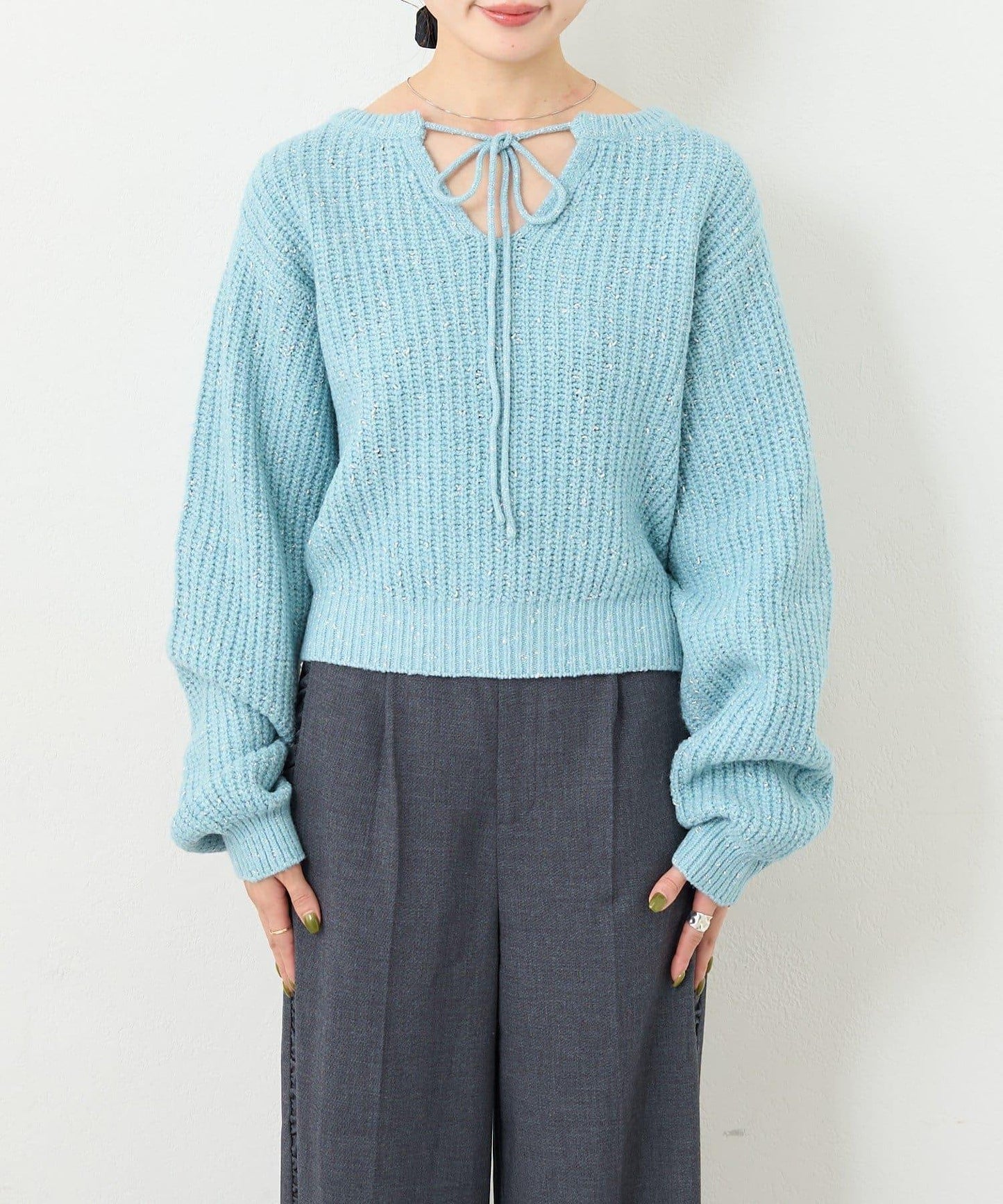 【前後兩穿】B 閃粉後開衩套頭衫