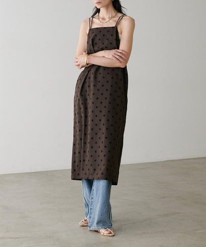 【LARUTA】斜紋植絨波點吊帶連衣裙