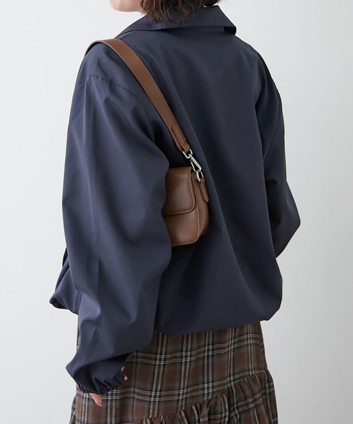 【NUNIFE】套頭式防風外套