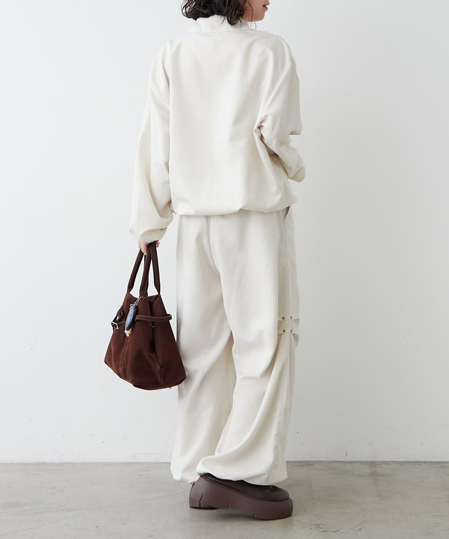 【NUNIFE】套頭式防風外套