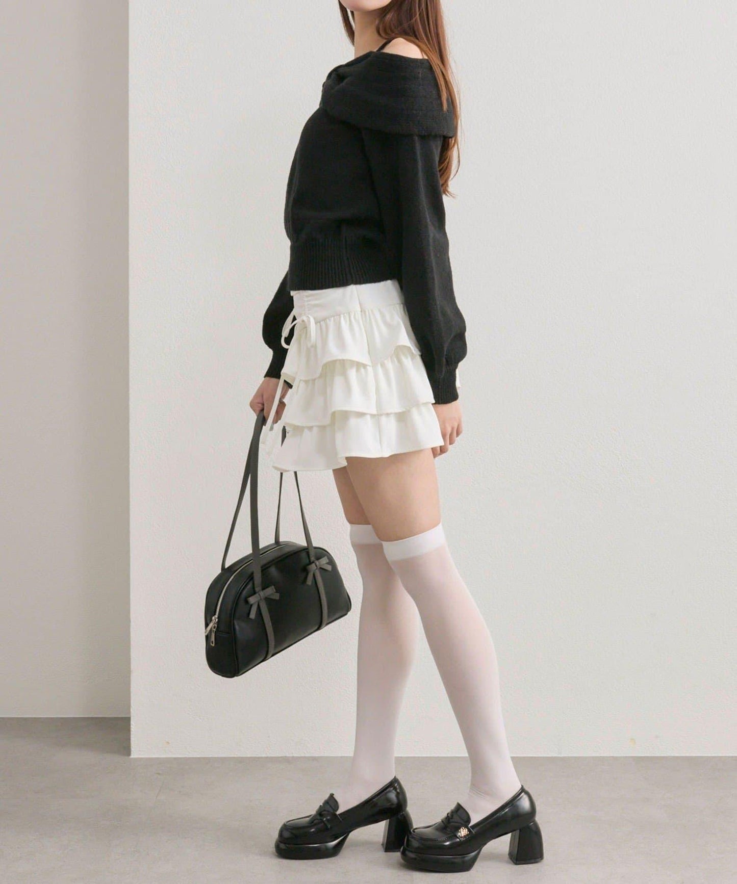 【OLIVE des OLIVE】蝴蝶結一字肩針織衫