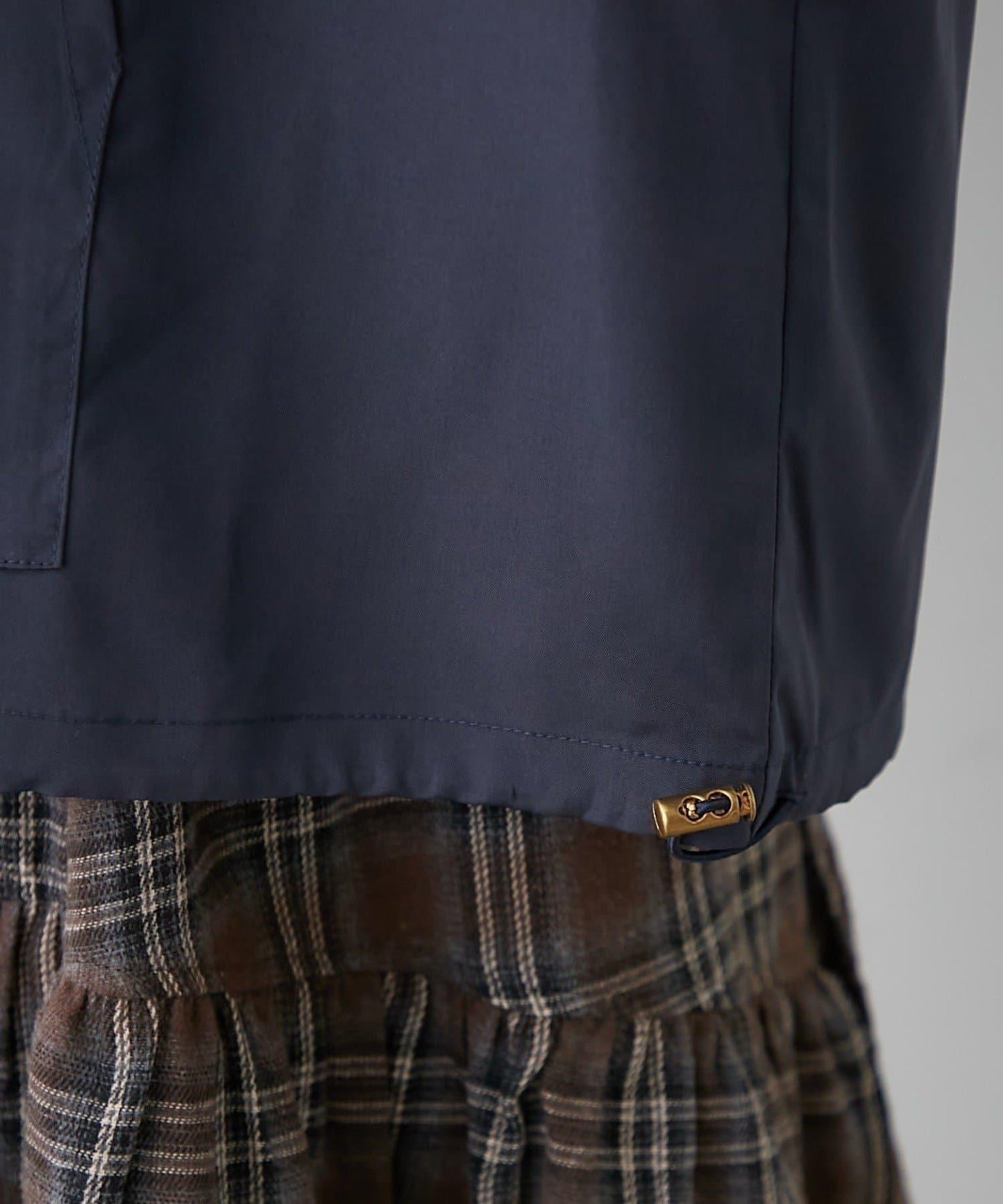 【NUNIFE】套頭式防風外套