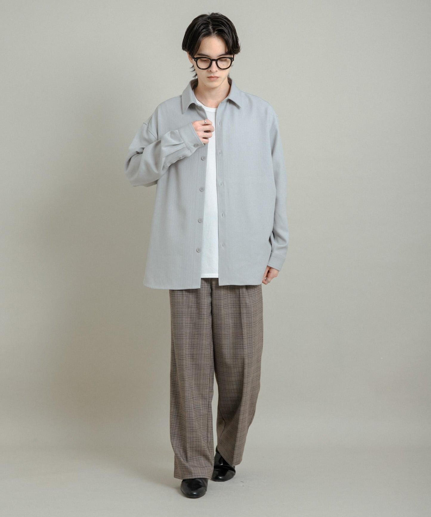 『UR TECH』人字紋常規領襯衫