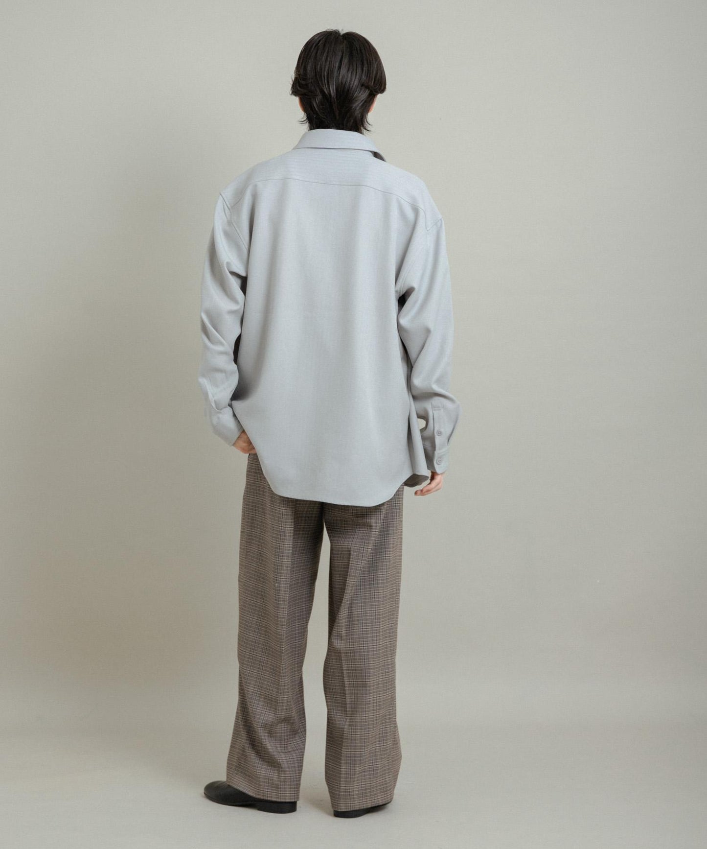 『UR TECH』人字紋常規領襯衫