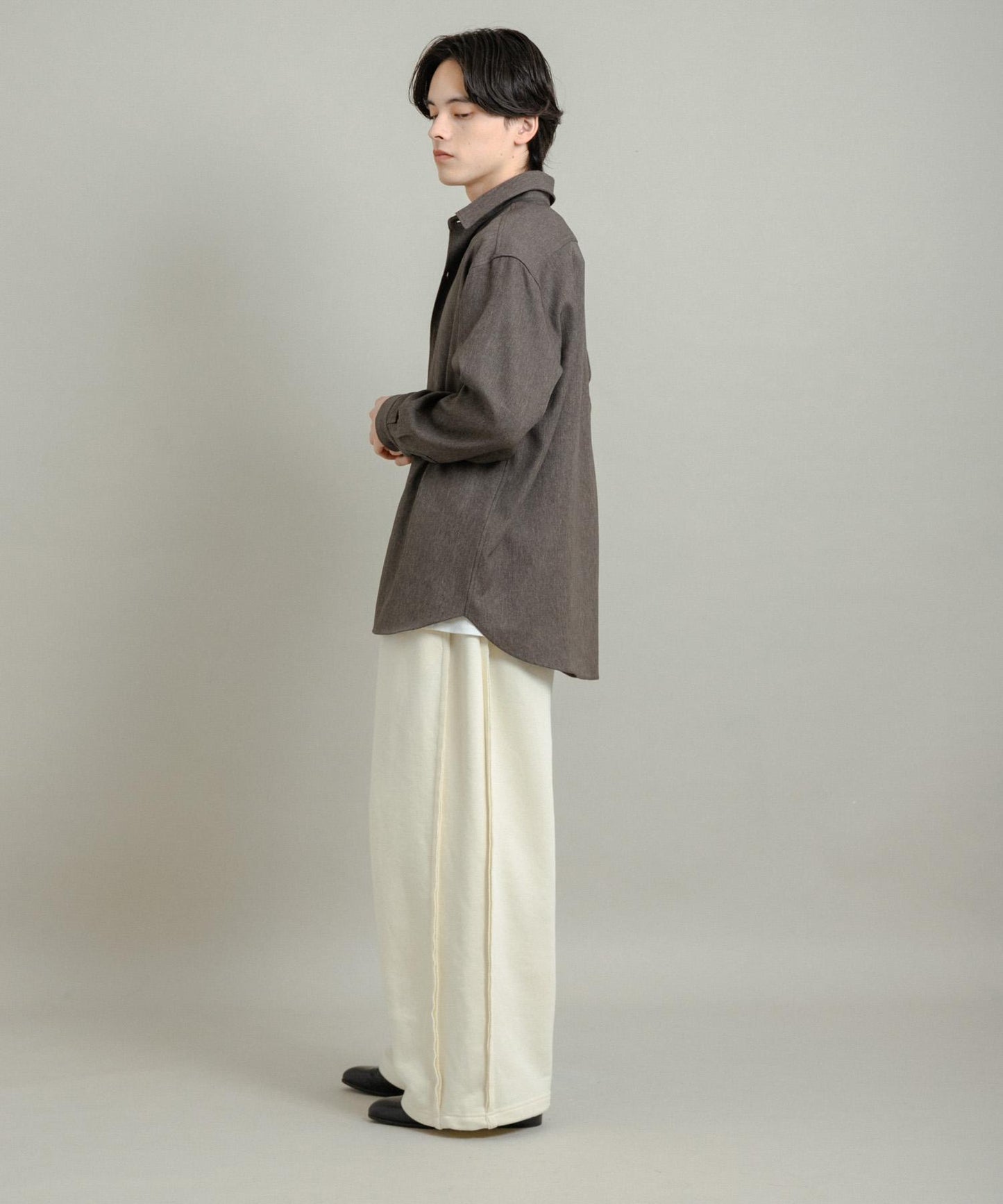 『UR TECH』人字紋常規領襯衫