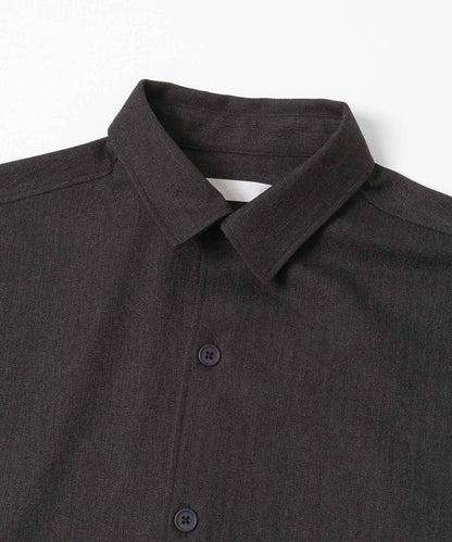 『UR TECH』人字紋常規領襯衫