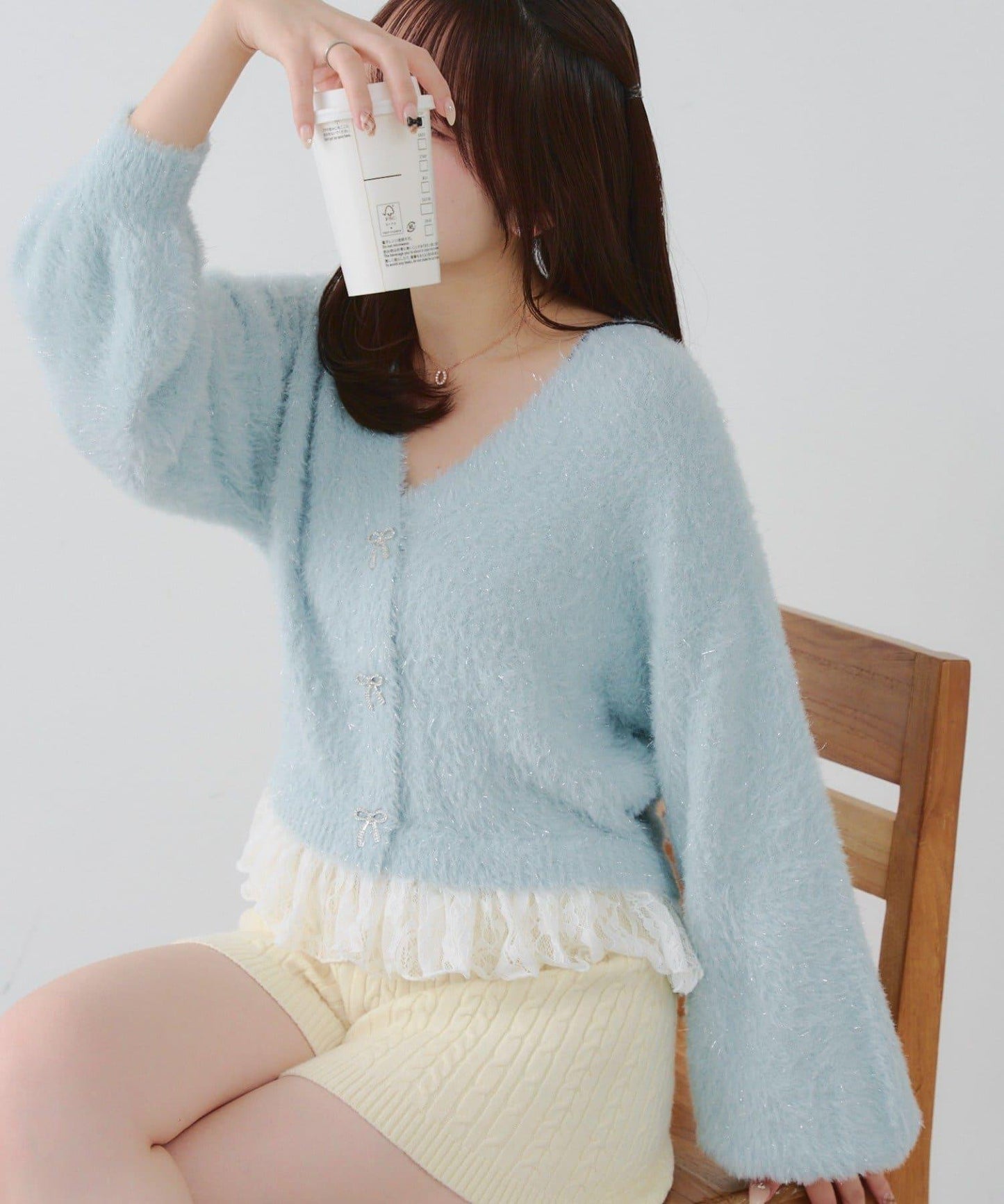 亮片羽毛紗拼接蕾絲下襬開衫