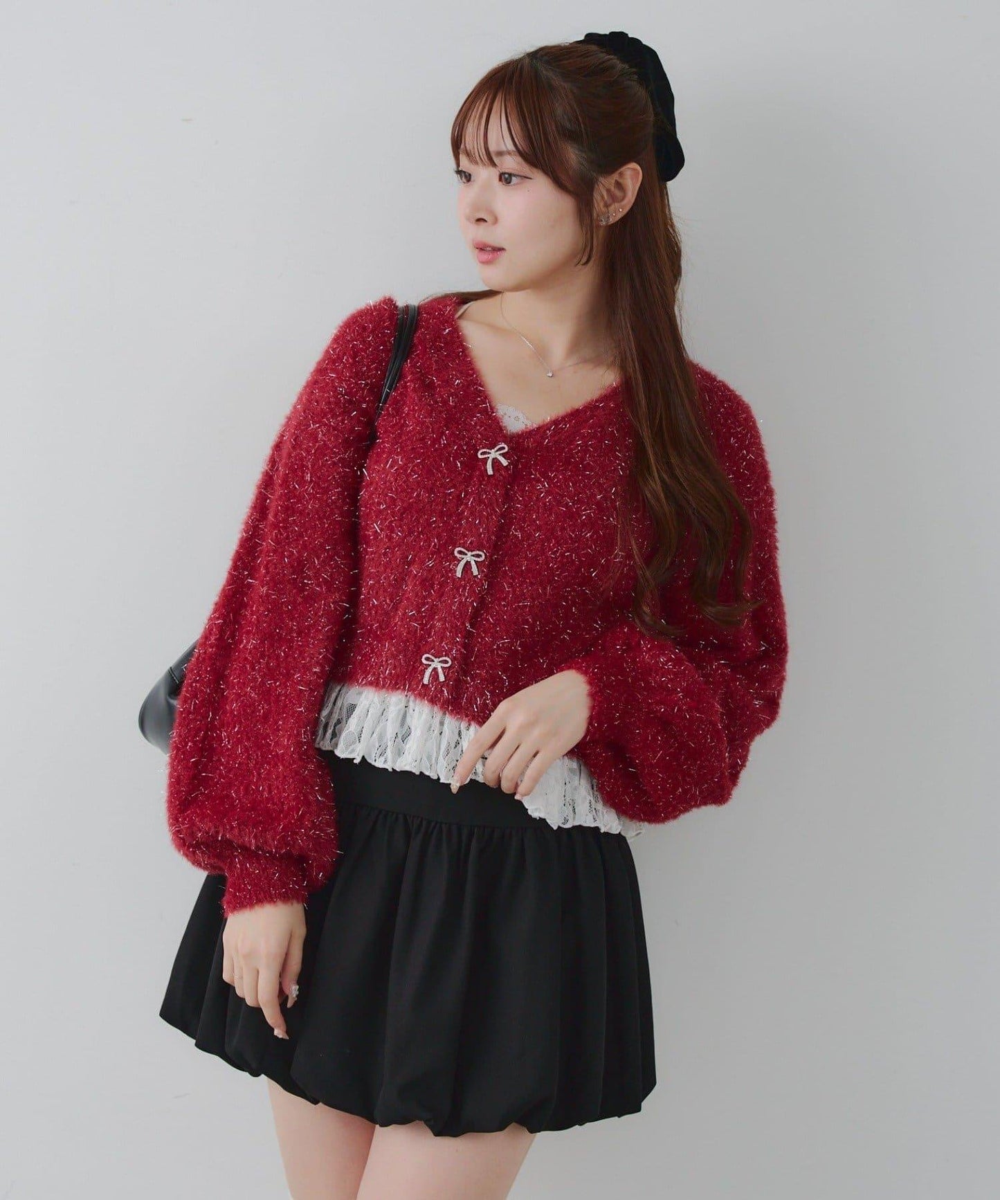 亮片羽毛紗拼接蕾絲下襬開衫