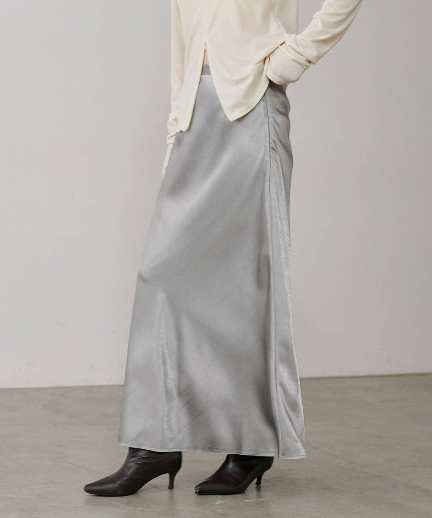 垂感修身半身裙