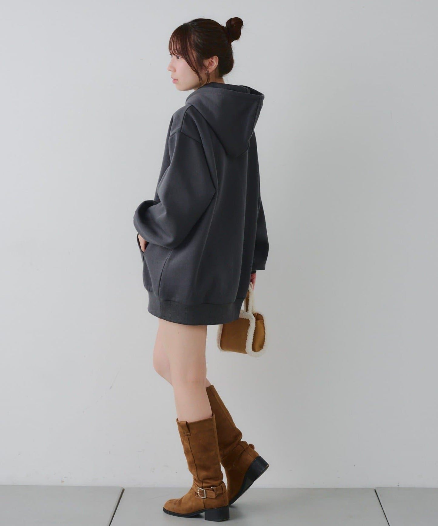 亮片標誌加絨寬鬆連帽衛衣