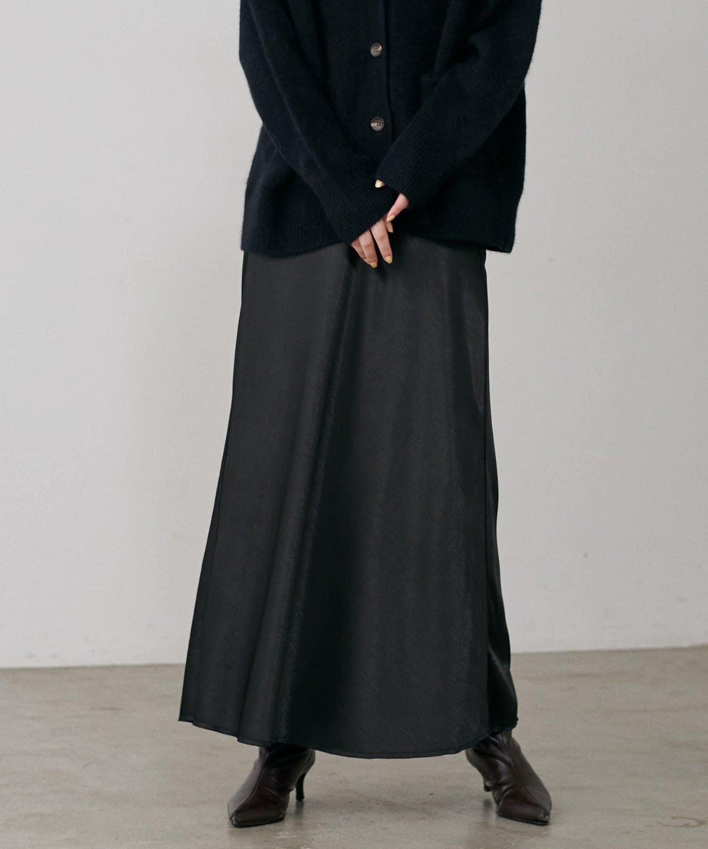 垂感修身半身裙