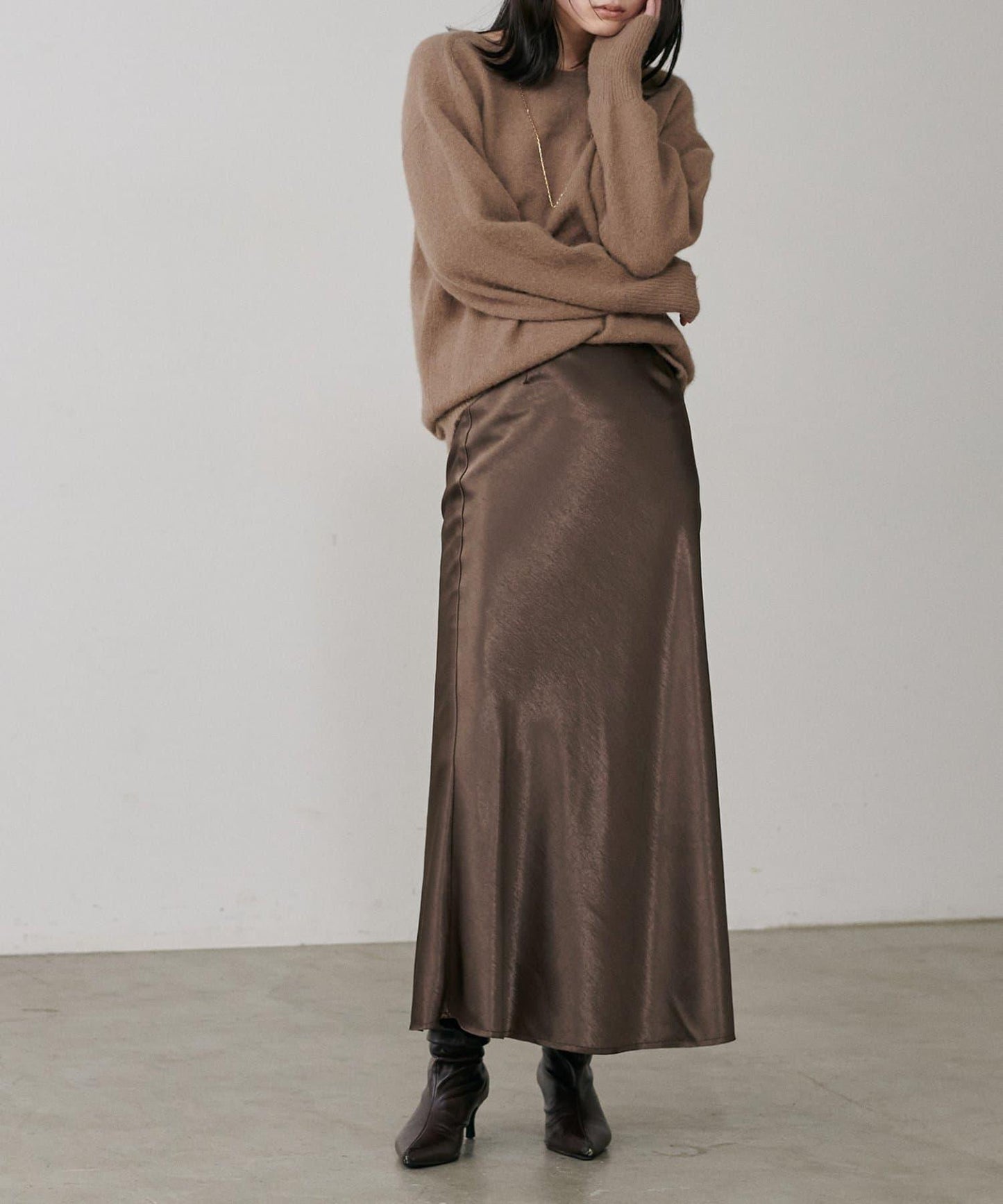 垂感修身半身裙