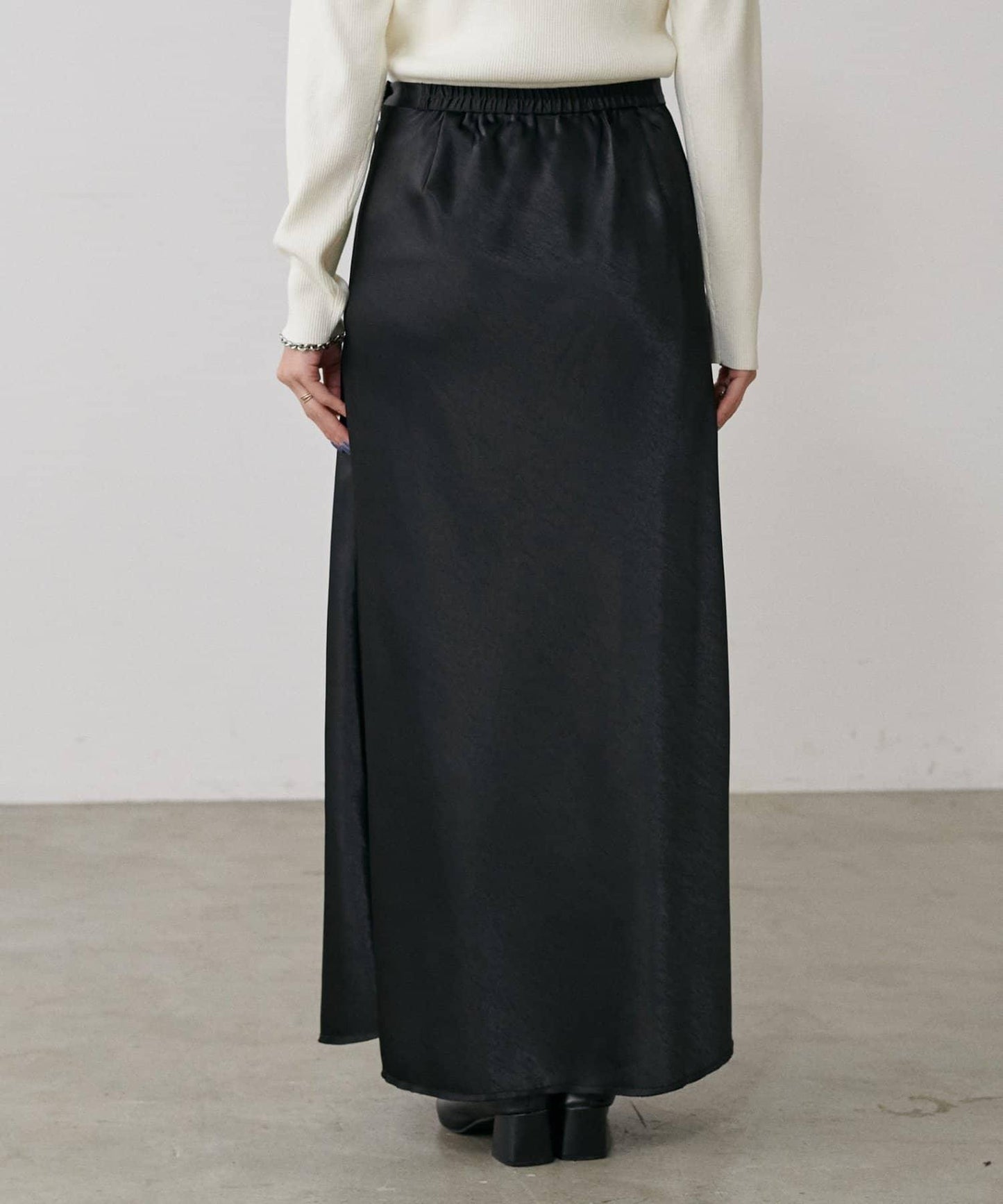 垂感修身半身裙