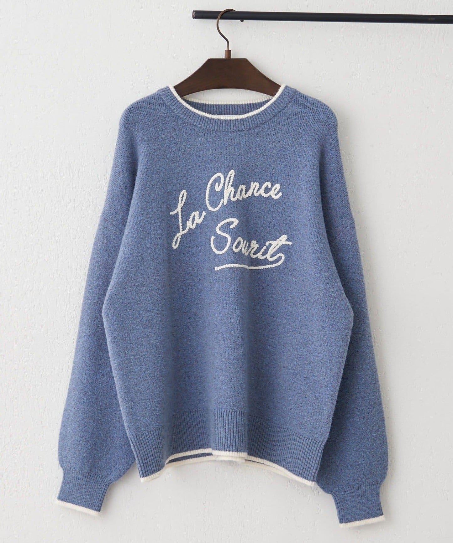 【NAO】繡花字母標誌套頭衫