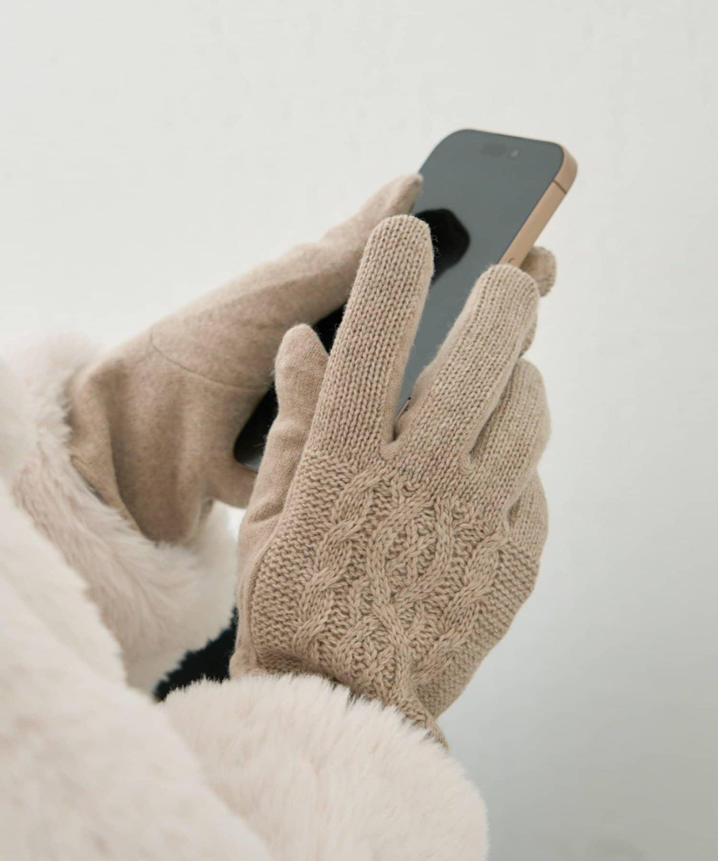 可觸屏/麻花編織手套