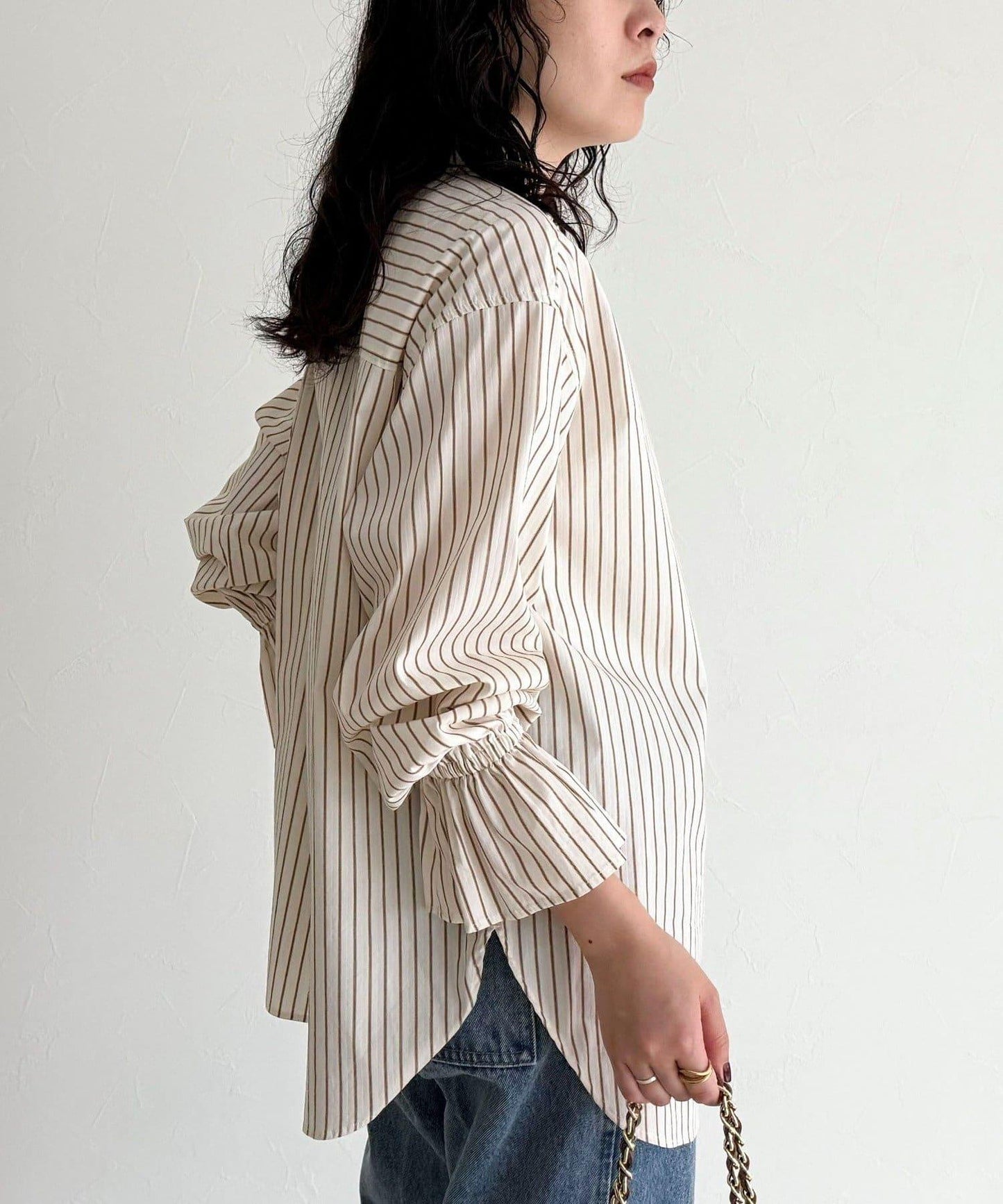 荷葉邊設計襯衫