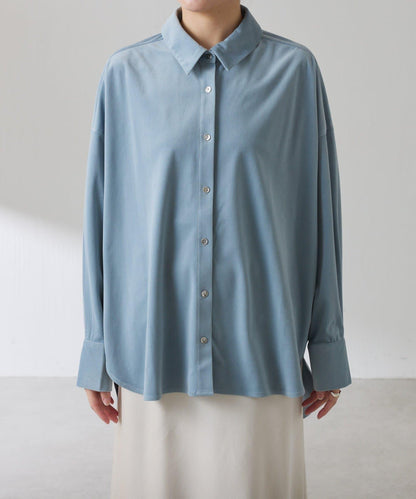 金屬紐扣燈芯絨襯衫