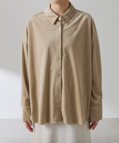 金屬紐扣燈芯絨襯衫