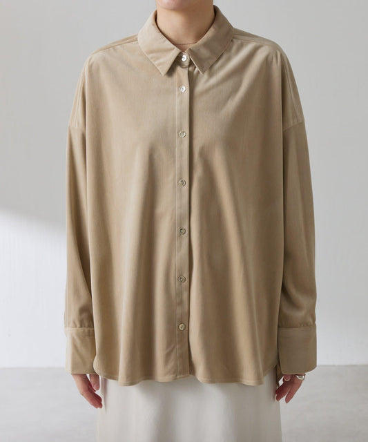 金屬紐扣燈芯絨襯衫