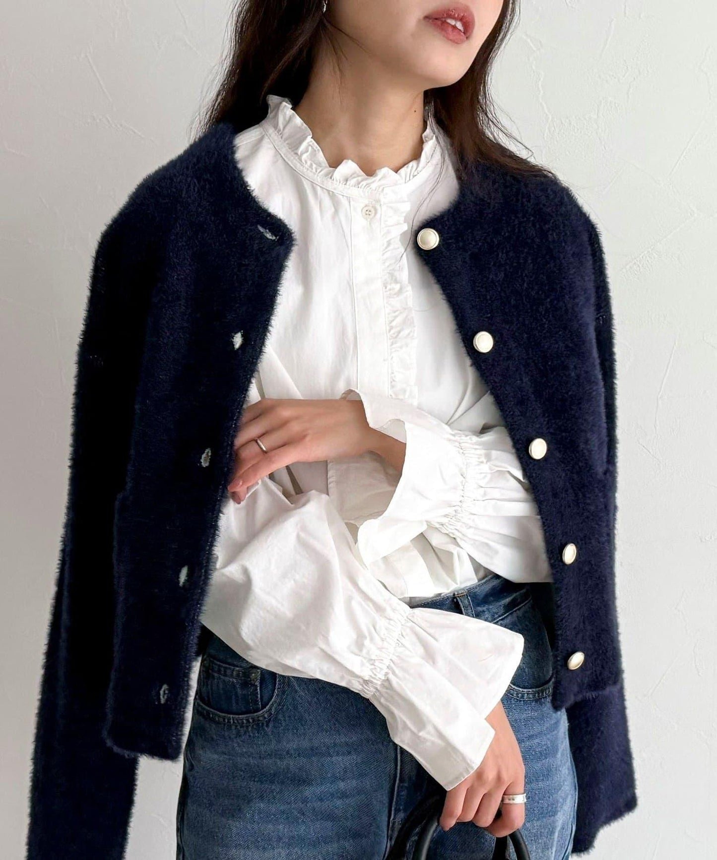 荷葉邊設計襯衫