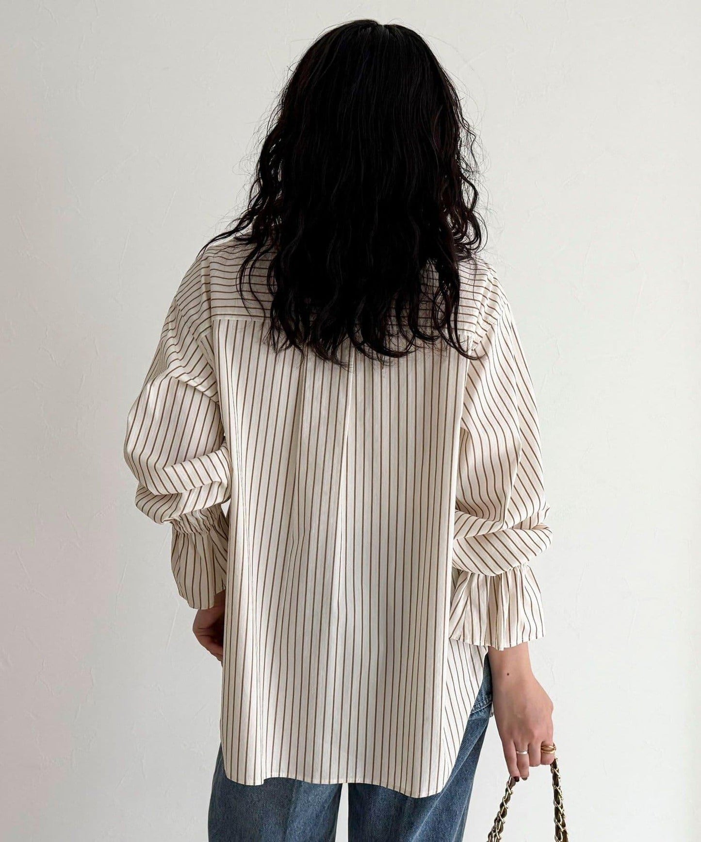 荷葉邊設計襯衫