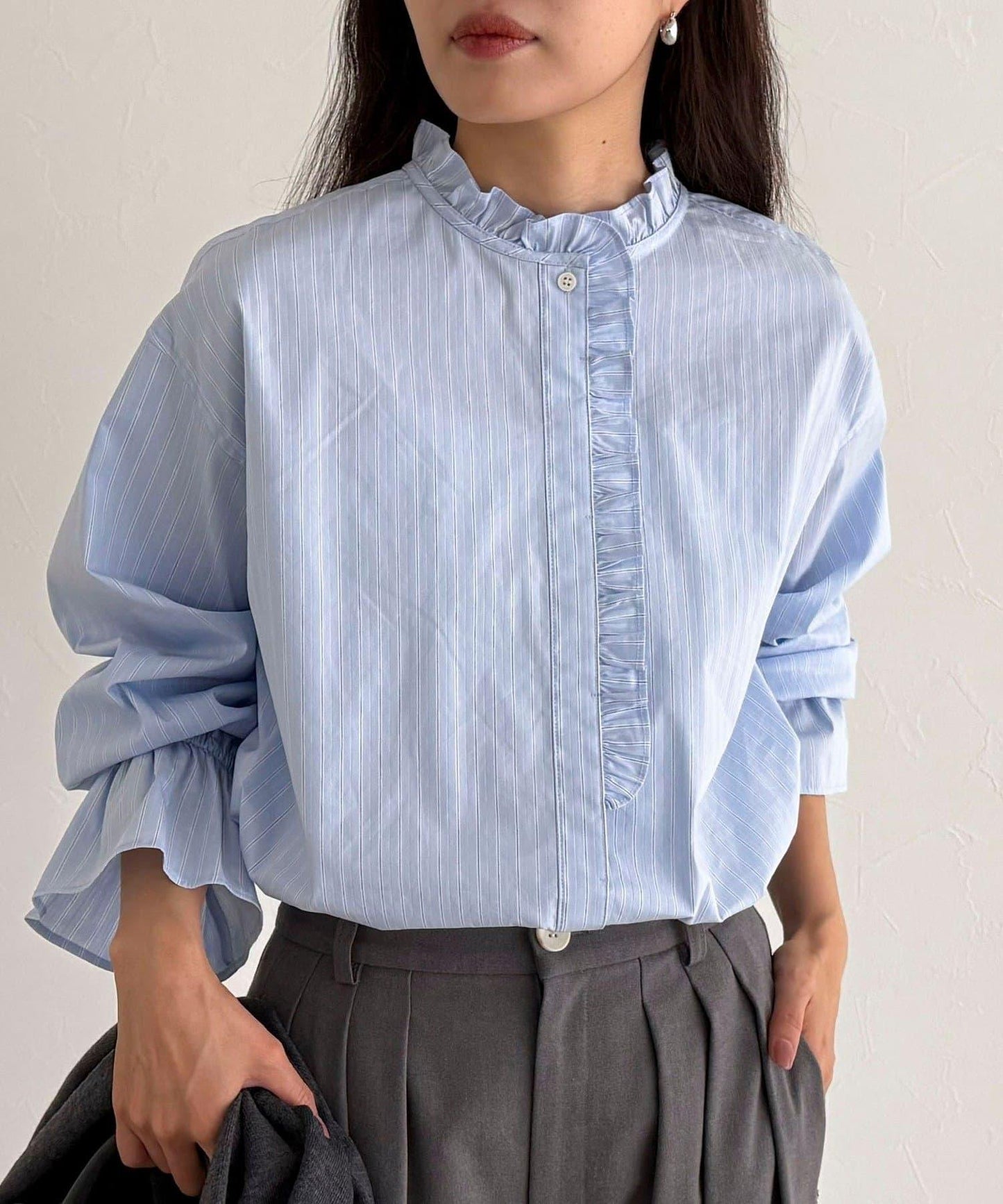 荷葉邊設計襯衫