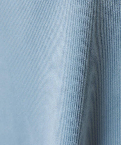 金屬紐扣燈芯絨襯衫