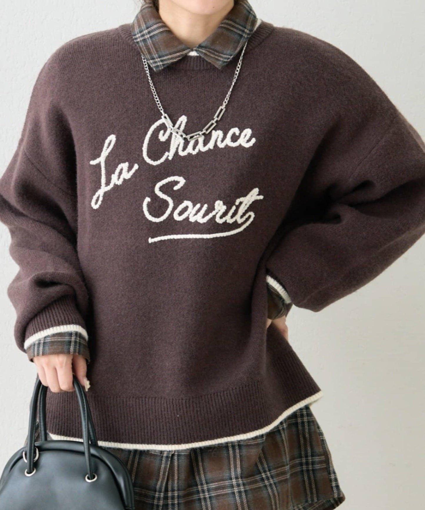 【NAO】繡花字母標誌套頭衫