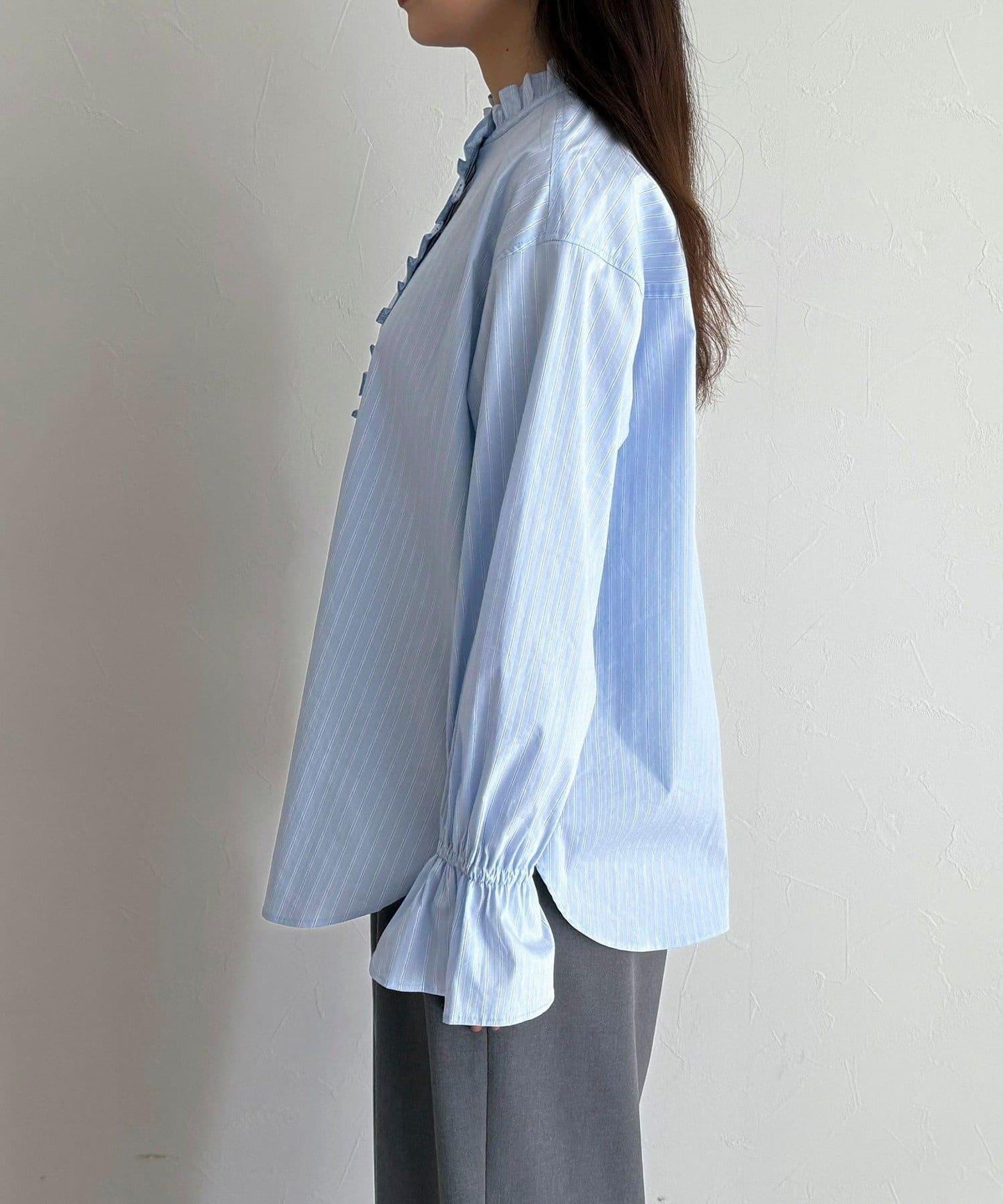 荷葉邊設計襯衫