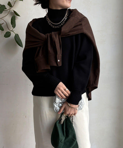 側開叉高領針織衫