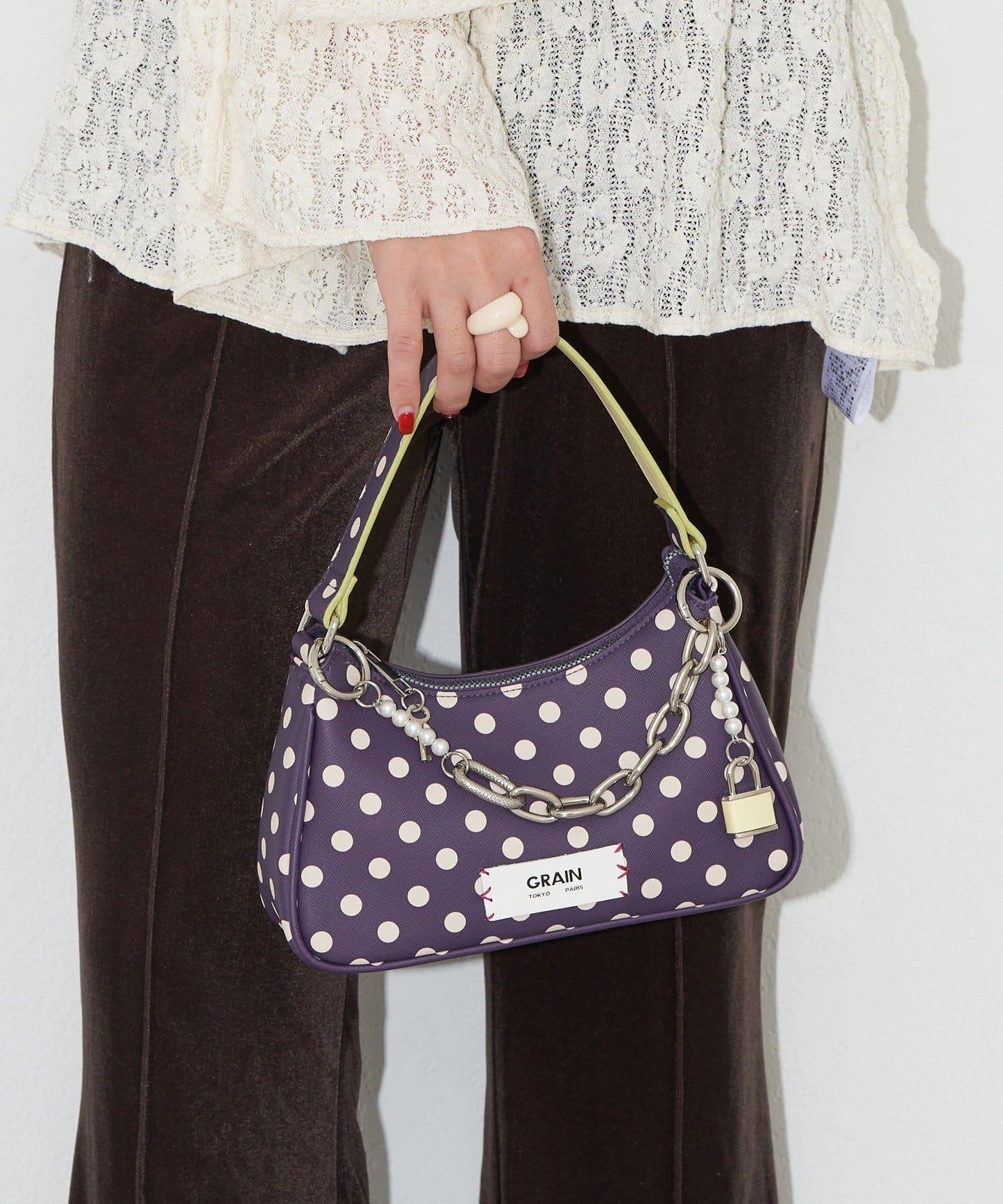 【GRAIN/グレイン】帶吊墜波點兩用手提包