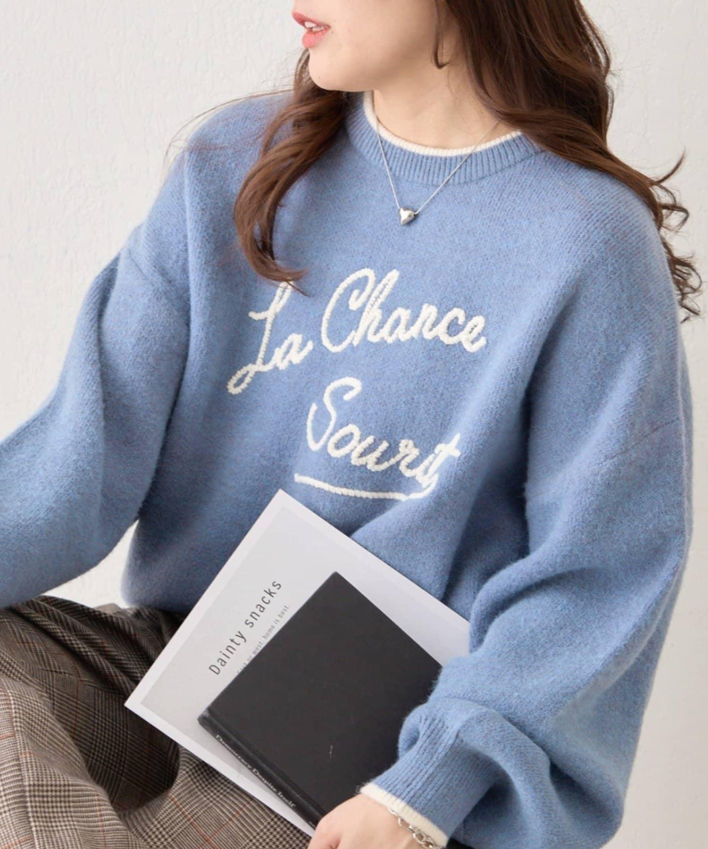 【NAO】繡花字母標誌套頭衫