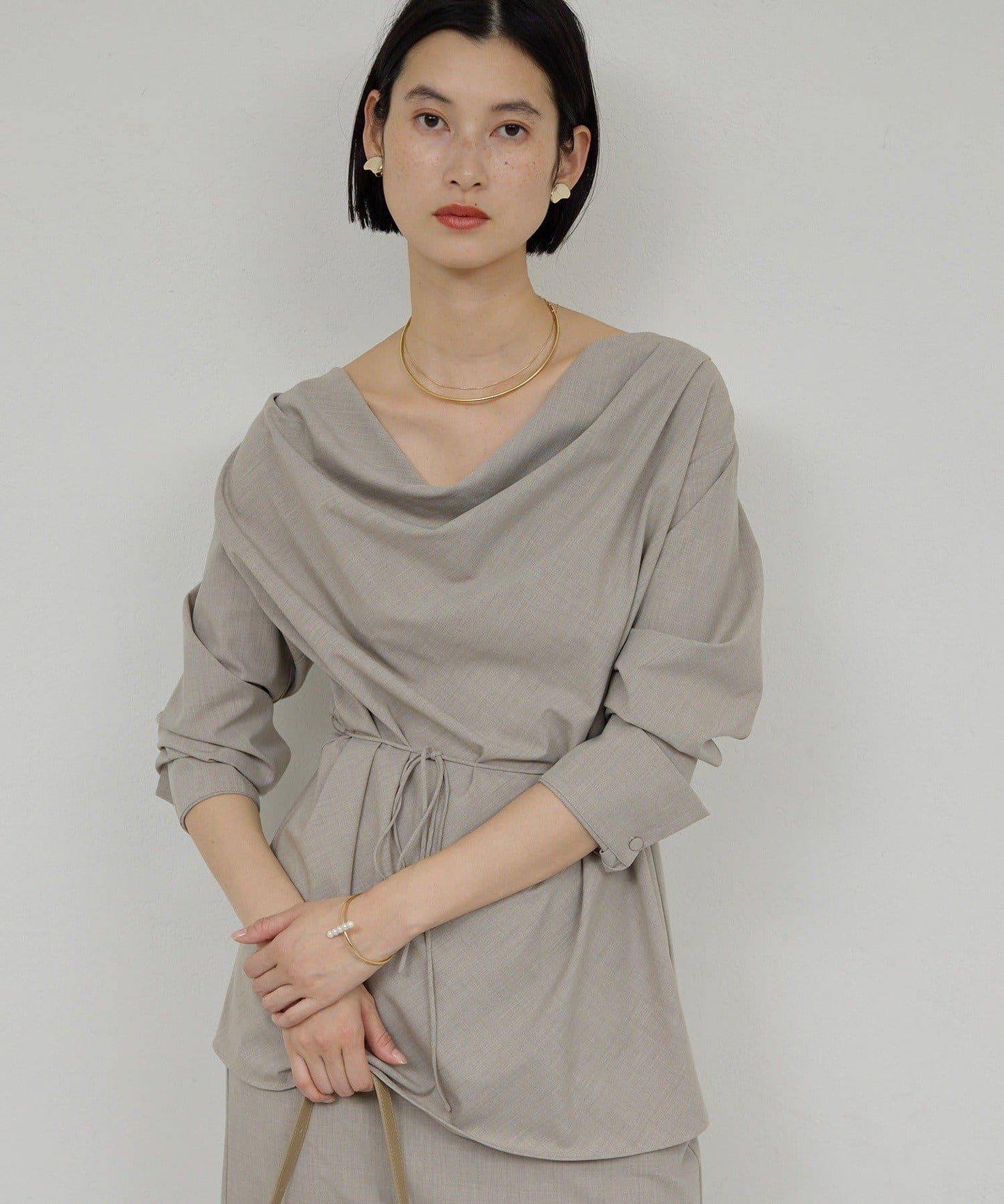 【近期開始】【可搭配套裝】【兩穿】褶皺襯衫