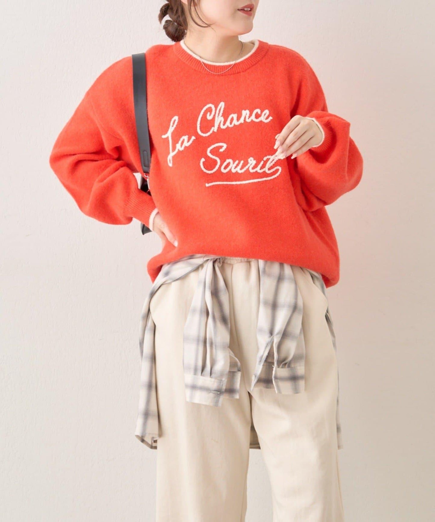 【NAO】繡花字母標誌套頭衫