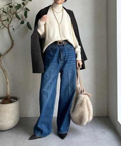 側開叉高領針織衫