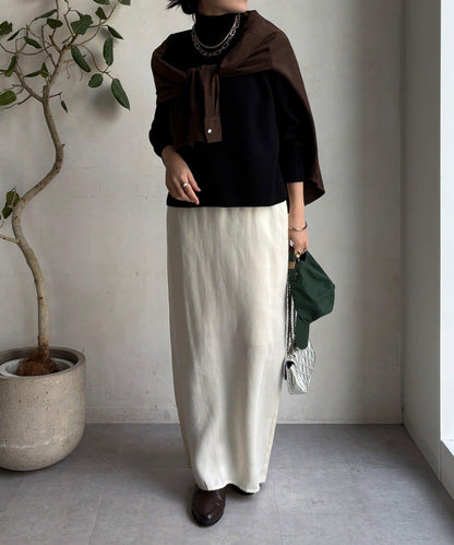 側開叉高領針織衫