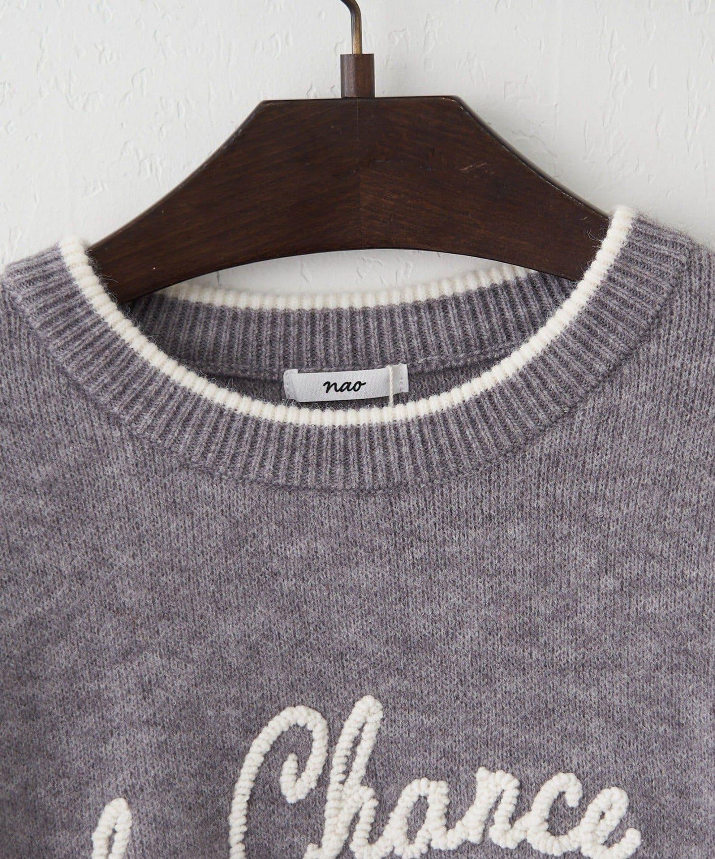 【NAO】繡花字母標誌套頭衫