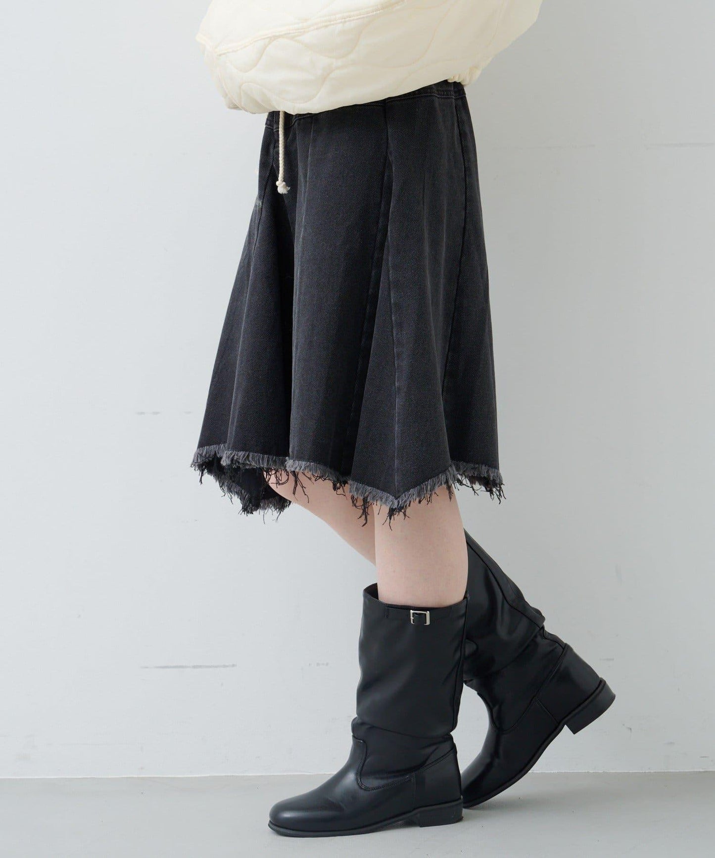 破洞不對稱中長裙