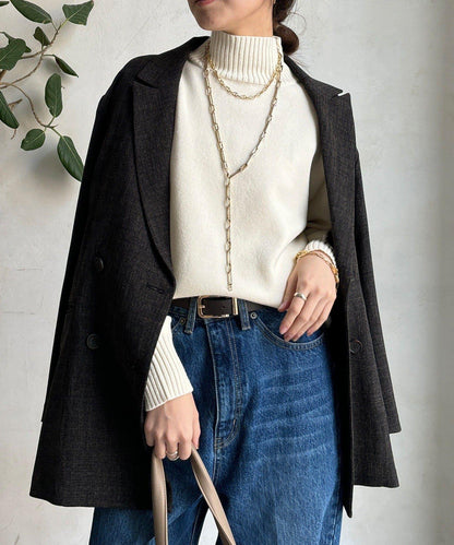 側開叉高領針織衫