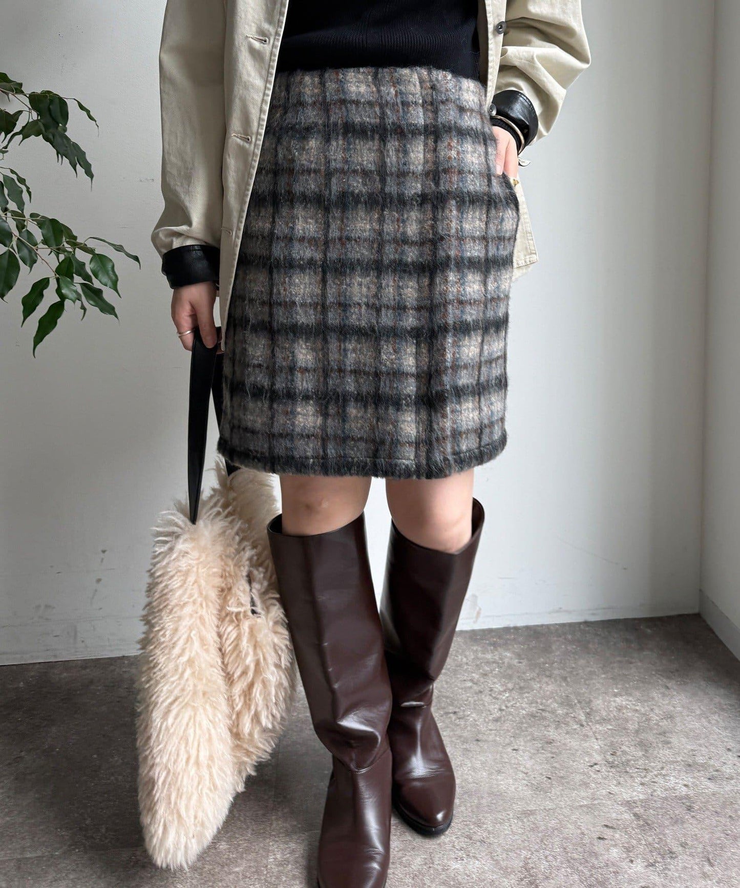 毛絨格紋迷你裙